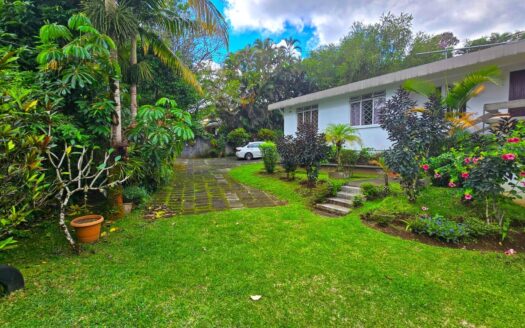 Floreal – Superb House for Rent