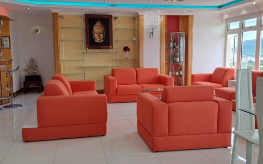 Quatre Bornes – Hydepark – 4 bedrooms apartment